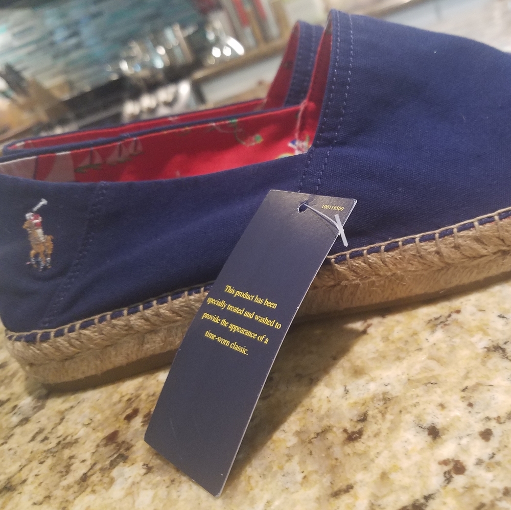 Polo Ralph Lauren

Cevio Washed Canvas Espandrille
